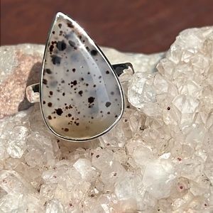 MONTANA AGATE FROM THE YELLOWSTONE RIVER 925 STERLING SILVER RING. SIZE 7.5